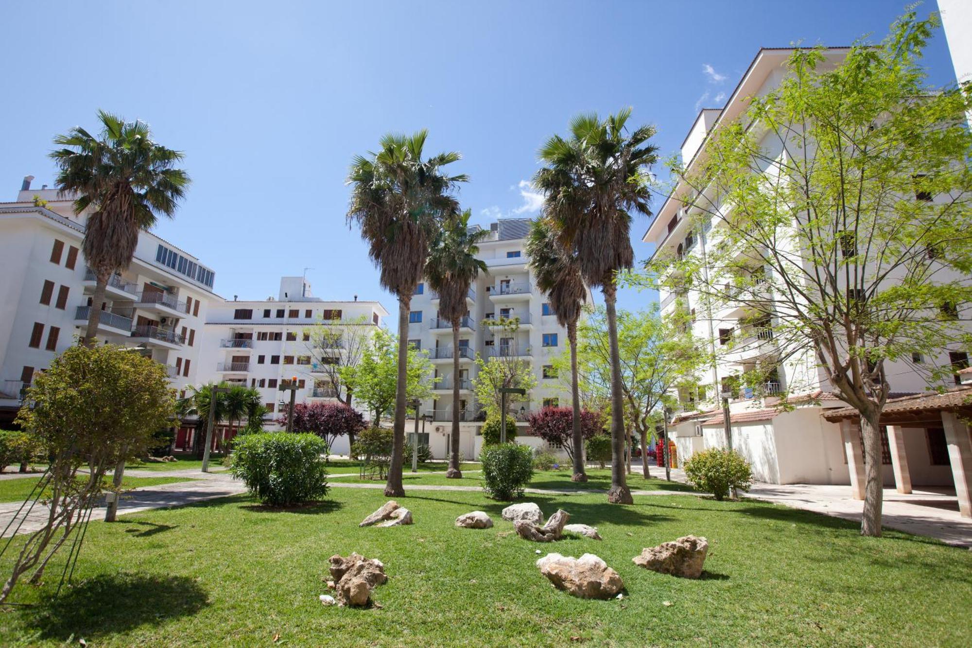 Apartamentos Ferrer Tamarindos Puerto de Alcúdia Exterior foto