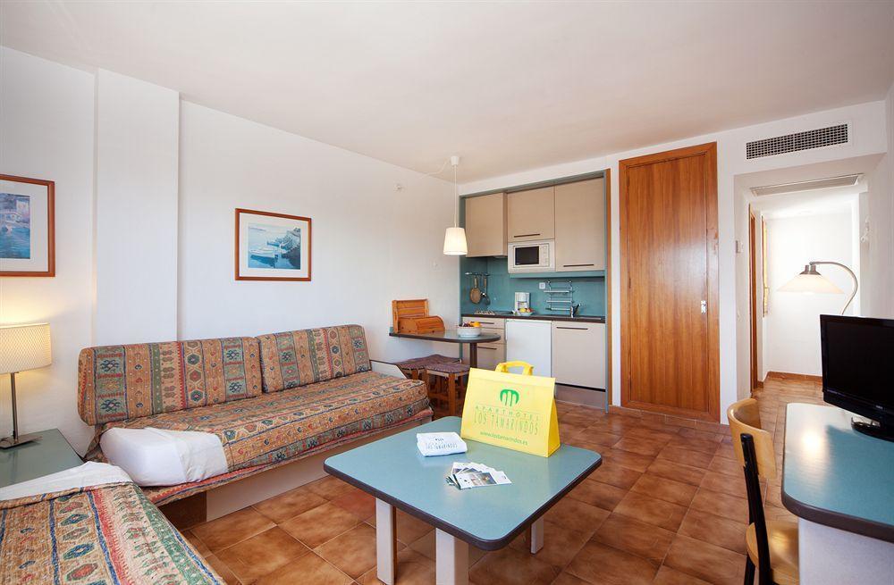 Apartamentos Ferrer Tamarindos Puerto de Alcúdia Exterior foto
